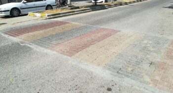 احداث گذرگاه عابر پیاده